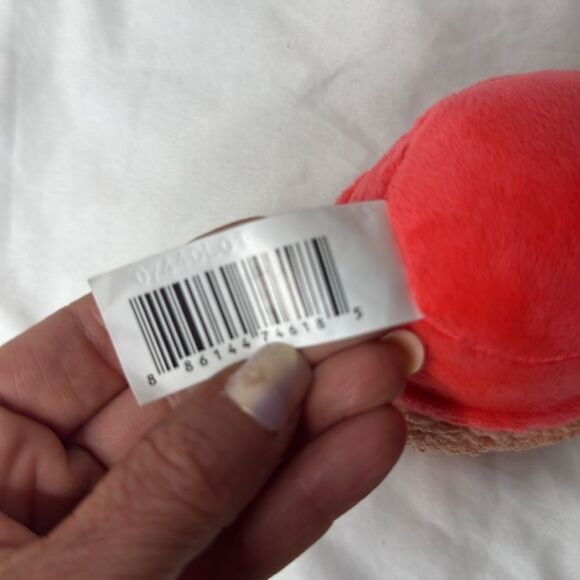 Disney Munchling Mei Mei Shaved Ice Scented Mini Plush. - Picture 3 of 6